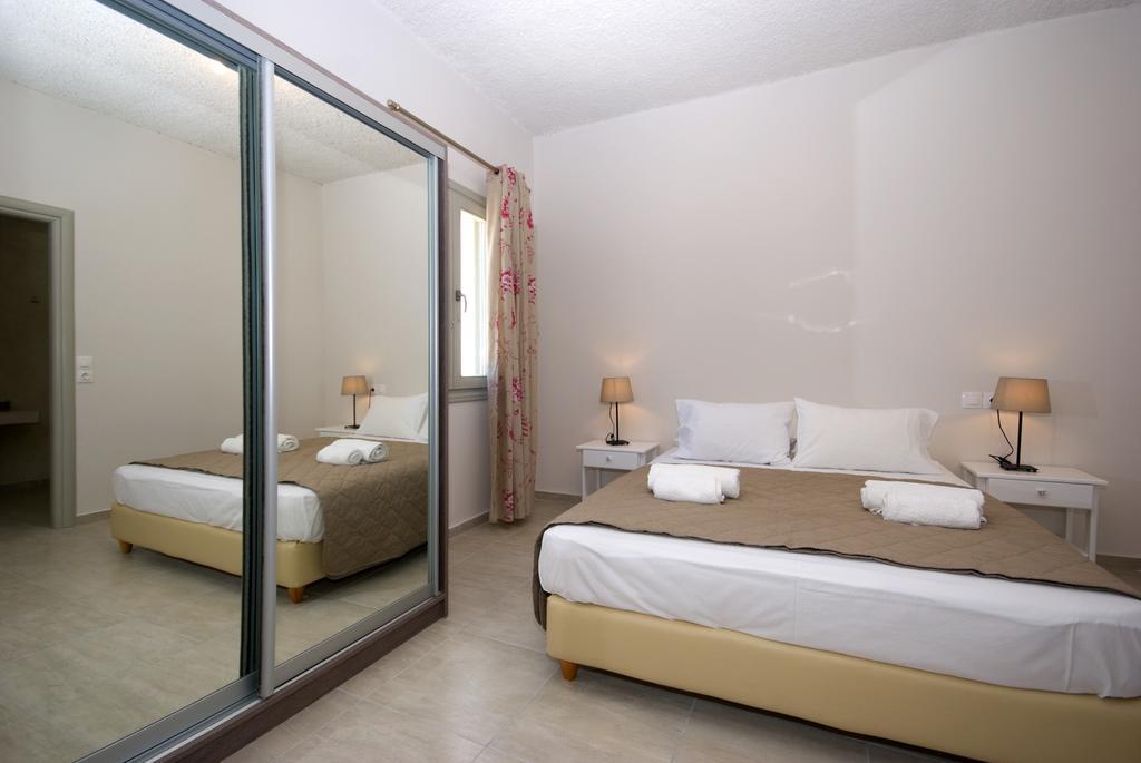 Alafouzos Studios&Apartments Kamári Habitación foto